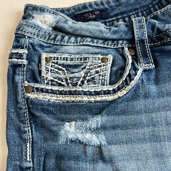 Vigoss Distressed Short - Picture 5 of 6